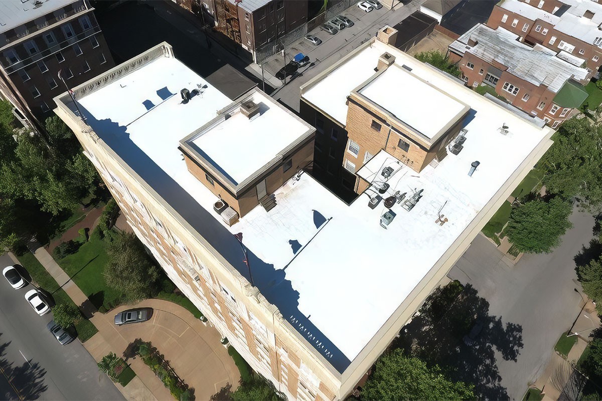Commercial flat roof by Meyers, St. Louis