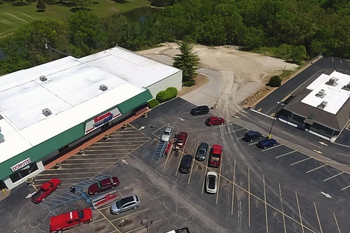 Flat roof on a save-a-lot by Meyers Construction and Consulting.